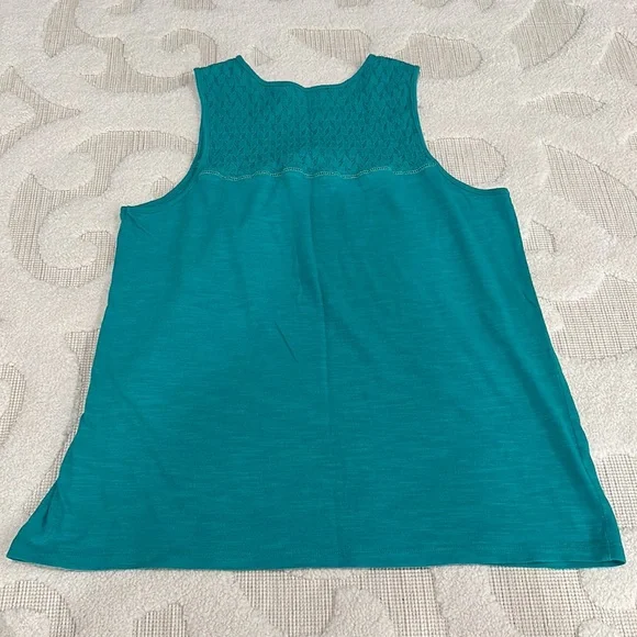 💕SOLD💕Teal tank top - Picture 3 of 3